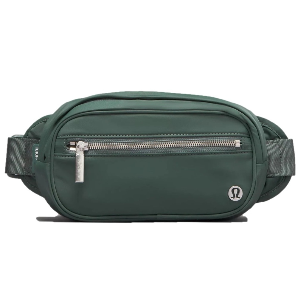 Authentic Lululemon Wunderlust Belt Bag